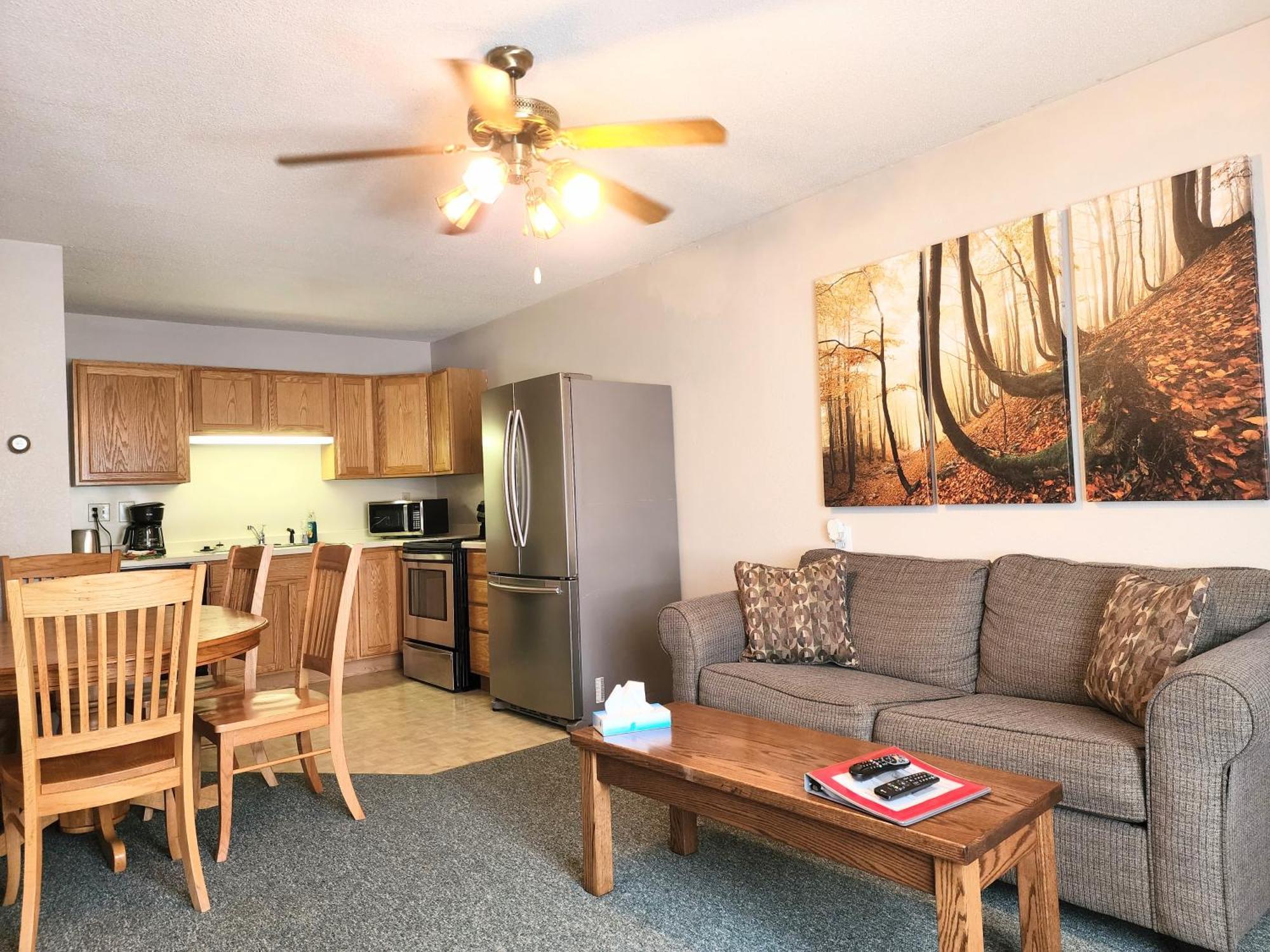 Trails Inn Quadna Mountain Motel & Rv Park Hill City ภายนอก รูปภาพ